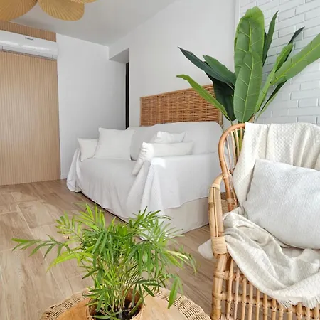 Boho Arenal Bol Apartment *